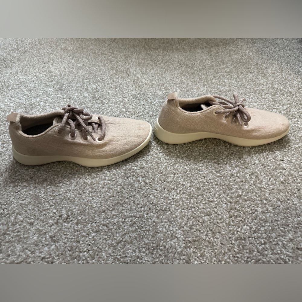 Allbirds Women’s Wool Runners - Picture 3 of 6